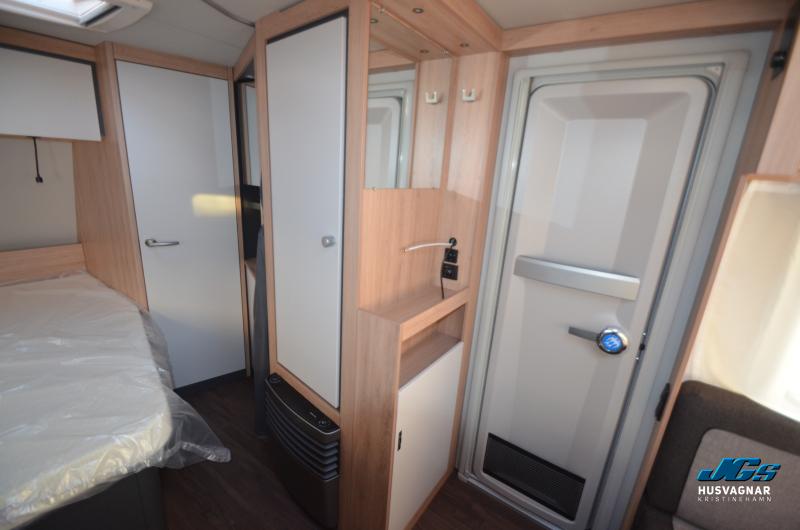 Knaus Sport 450 FU