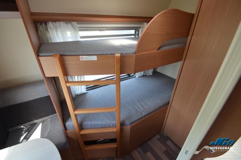 Knaus Sport 700 UFK