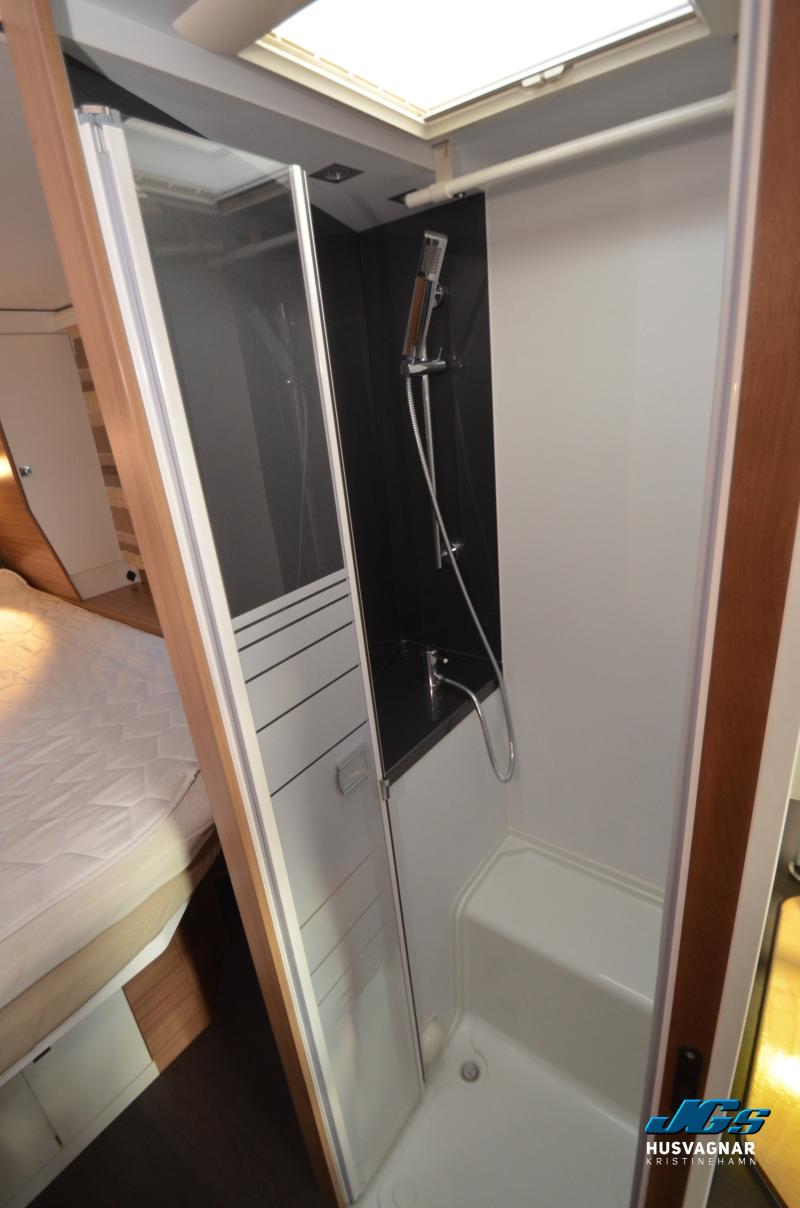 Adria MATRIX M 670 SC