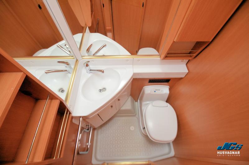 Cabby Cisium 67 F2B