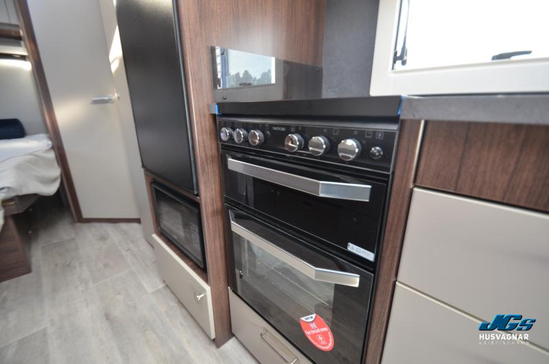 Polar Black Edition 650 FDC med dusch
