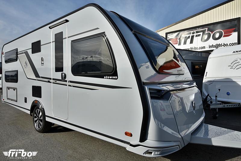 580 UK Südwind Black Selection, Barnkammare