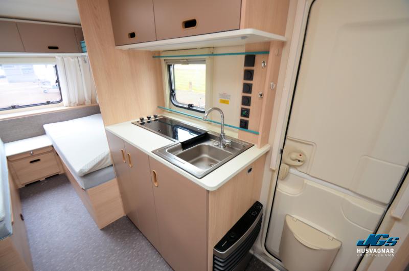 Adria AVIVA 492 LU
