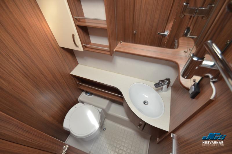 Polar 750 BK Svit