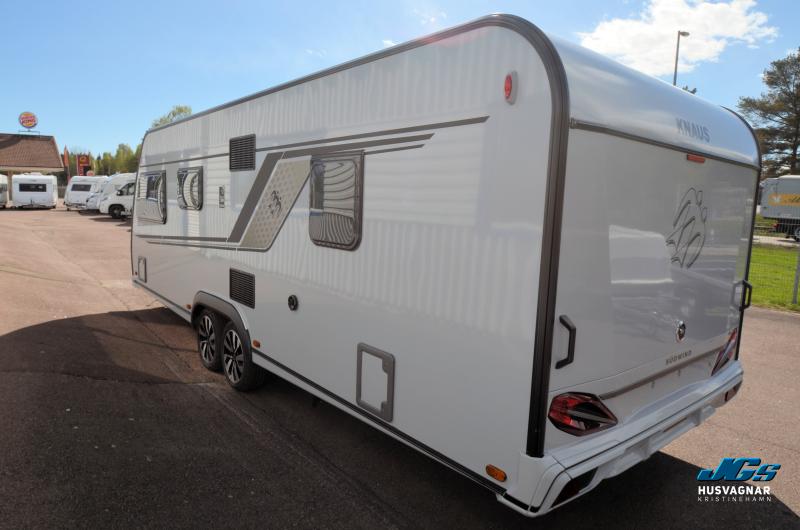 Knaus SÜDWIND BLACK SELECTION 650 UDF