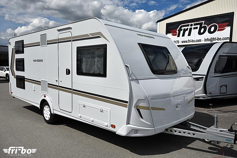 550 UK CaraOne, Barnkammare