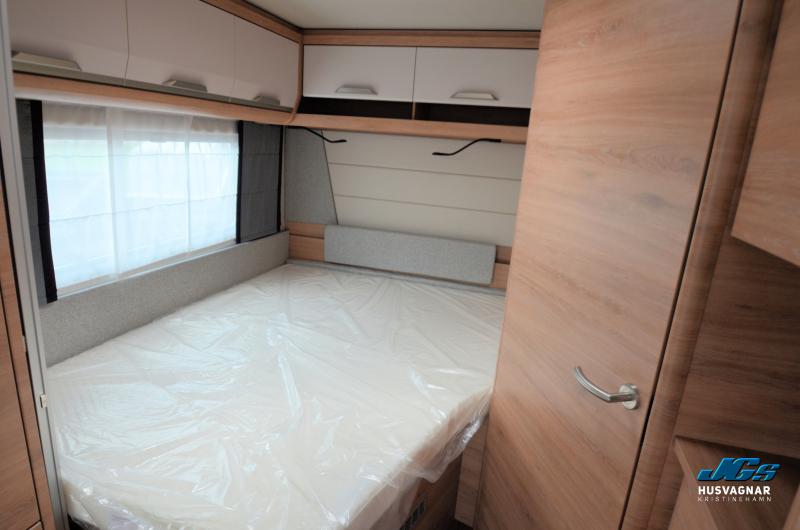 Knaus 580 UF Südwind Black selection