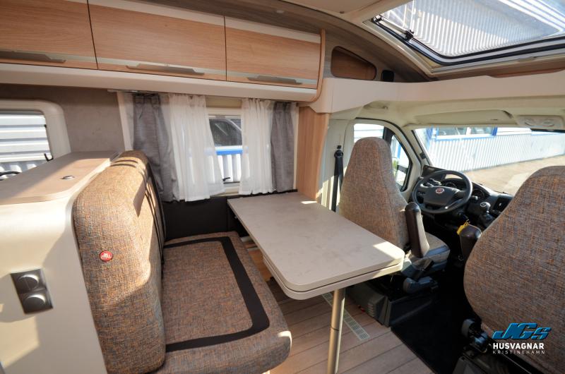 Knaus Sky-Ti 700 MX